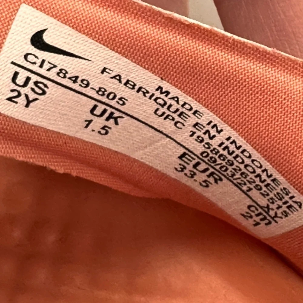 NWT Jordan Flare PS Light Madder Root Orange Peach